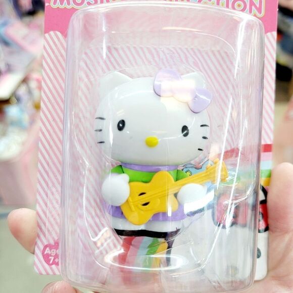 Brand New Sanrio Hello Kitty Music Collection Figure #3 - Picture 2 of 7
